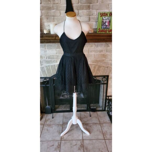 NWT FOREVER 21 JUNIORS DRESS - Picture 1 of 6